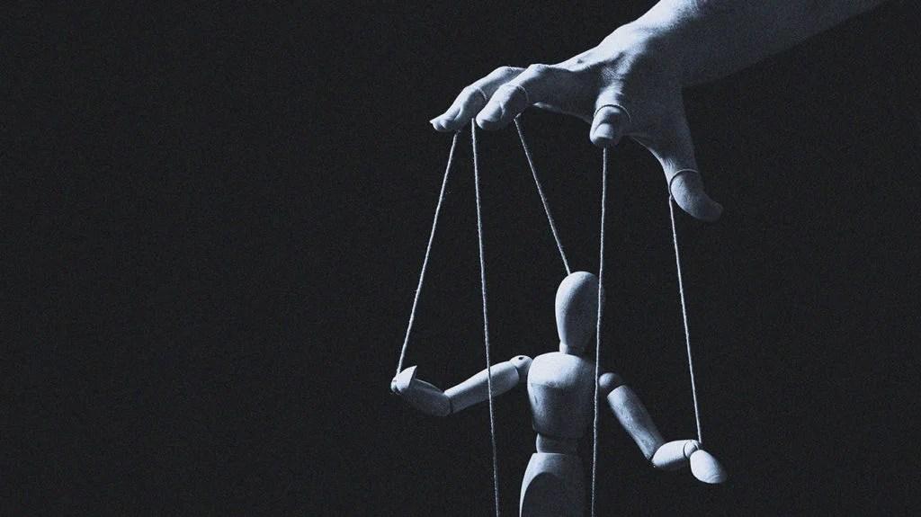 Banner of Media Manipulation and Public Control: 10 Effective Methods